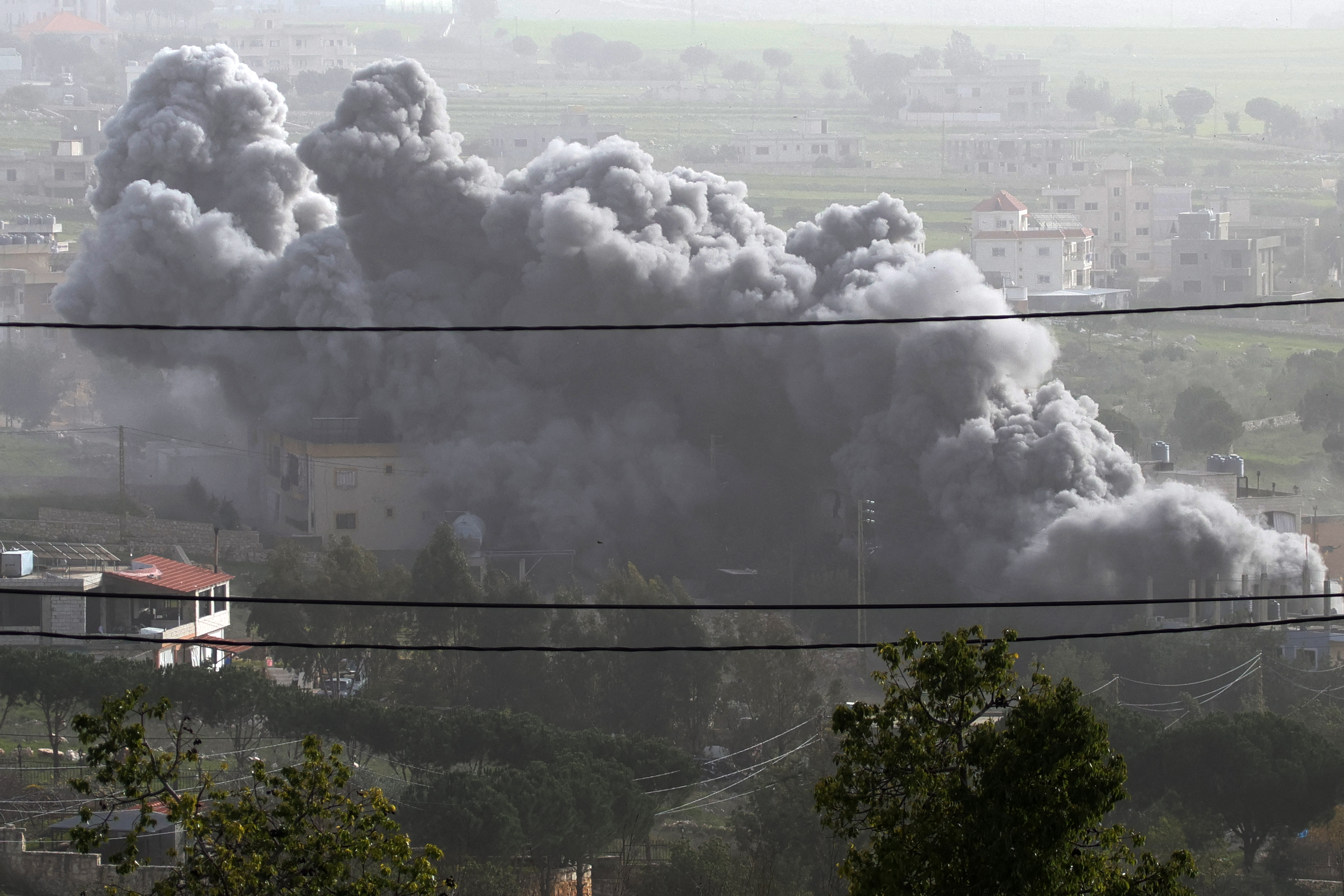 Israeli strikes intensify in southern Lebanon as ceasefire violations mount